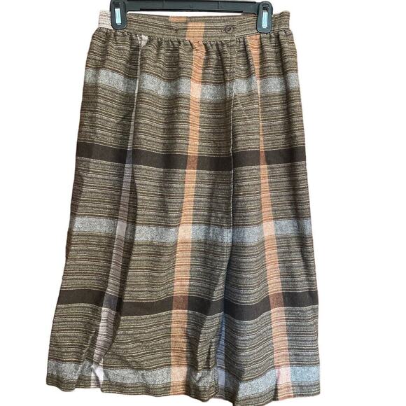 VINTAGE Wool Brown Peach 60s Plaid Wrap Skirt Small - Picture 1 of 6